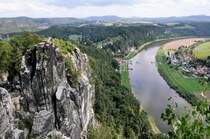 Blick von der Bastei �ber Rathen bis Tschechien - 02.09.2009
