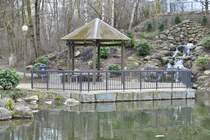 Das war am Altesheim.
das motiv habe ich gewhlt, 
weil der winkel stimmt das opjekt ist scharf gestellt.

Kommentare erwnscht:

verbesseungen nehme ich herzlich an !!!

von blackskull:

Datum 31.03.2010

Urzeit:13.01.11
