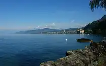 Blick �ber den Genfersee auf das Ch�teau de Chillon, Montreux und den Mont-P�lerin.
(04.08.2010)