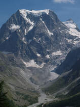 Mont Collon (3637m), aufgenommen oberhalb von Arolla am 1.8.2004 um 16:17 Uhr