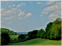 Die beiden Ortschaften Lamadelaine und Rodange von der Strecke der Museumsbahn  Train 1900  in der N�he der Kreuzungsstelle  Fuussb�sch  aus gesehen am 01.05.2011. (Jeanny)
