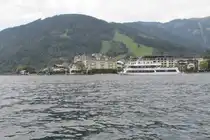 Zell am See mit Blick zur Schmittenh�he.  04.09.11