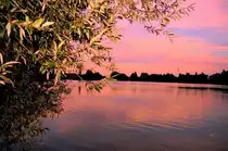 Abendrot am Silbersee Naherholungsgebiet in Burgau
August 2011