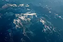 Aussicht auf die Alpen aus 12000 Meter H�he aus dem Flugzeug. Die Aufnahme enstand am 01.10.2011 ca. 8 Flugminuten hinter M�nchen auf dem Flug nach Rhodos, deshalb gehe ich davon aus, das es sich um �sterreich handelt.