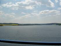 Talsperre P�hl im Vogtland, Blick von der Staumauer �ber den See, April 2007