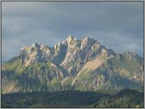 Der Pilatus im fr�hen Morgenlicht. (Juli 2007)
