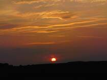 Die Sonne versinkt,aufgenommen am 30.05.2012 in der Nhe von Bischwind a.R.