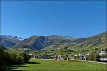 Aus der Matterhorn Gotthard Bahn hat man eine sch�ne Aussicht auf den Furkapass. 16.09.2012 (Hans)