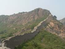 Ein �lteres St�ck der Gro�en Mauer, das nicht betreten werden darf. 16.9.2007