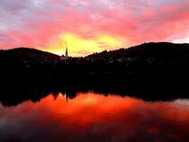 Sonnenaufgang um 06:35 bei Enkirch an der Mosel; 120828