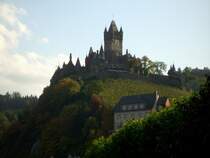 Die Reichsburg bei Cochem an der Mosel an einem sch�nen Septembertag 2007.