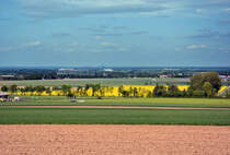 Blick von den ersten Eifelhöhen über das Industriegebiet Euskirchen-Silberberg in Richtung Hürth - Köln - 08.05.2015