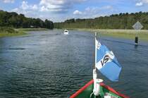 Der Wasserweg zwischen Müritz und Kölpinsee. Aufnahme: Juli 2006.