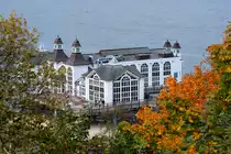 Seebrücke Sellin mit herbstlichen Rahmen. - 07.10.2015