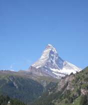Bei herrlichem Wetter hatte ich das Glck einige Fotos vom Matterhorn (fast ohne Wolken) zu machen. Bild aufgenommen aus der Gornergratbahn am 31.07.07.
