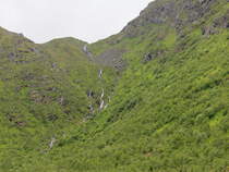 Weiterer Blick auf Teile der Lofoten am 25. Juni 2016