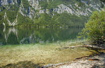 Der Bohinjsko jezero (deutsch: Wocheiner See, auch Bohinjsee) bei Ukanc in Slowenien. Aufnahme: 2. August 2016.