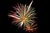 Höhenfeuerwerk zum Abschluss des 27. Floriansfestes der Freiwilligen Feuerwehr Torgelow. - 27.08.2016