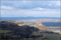 Der Hohenkrähen im Licht -

gesehen vom Hohentwiel aus.

04.02.2018 (M)
