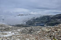 Blick auf Jukladalsvatnet nördliche des Gletschers Folgefonna i Norwegen. Aufnahme: 6. Juli 2018.