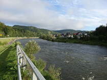 Fluss Dunajec bei Bialy, Woiwodschaft Kleinpolen (03.09.2020)