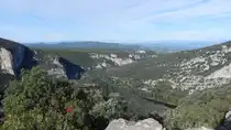 32 Kilometer spektakuläre Schluchten im Herzen des südfranzösischen Departements Ardèche. Mehr als einhundert Millionen Jahre dauerte es, bis das Wasser des berühmten Flusses der Ardèche diesen tiefen Canyon gegraben hatte. Besucht am 15.10.23.