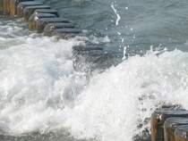 Wieder ein sch�nes  Wellenspiel  an der Ostsee Sommer 2007. 