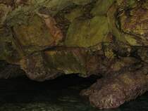 H�hle in die K�ste bei Favignana (Egadische Inseln) bei Sizilien am 30-5-2008.