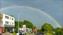 Dieser sch�ne Regenbogen habe ich am 17.08.08 in der N�he von Ettelbr�ck fotografiert. (Jeanny) 