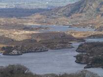 F�hrt man weiter, kommt man auch direkt an diese Seen. (Nationalpark)