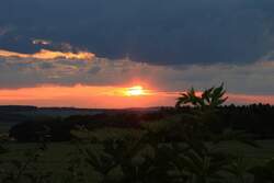 Sonnenuntergang �ber dem Th�ringer Vogtland.