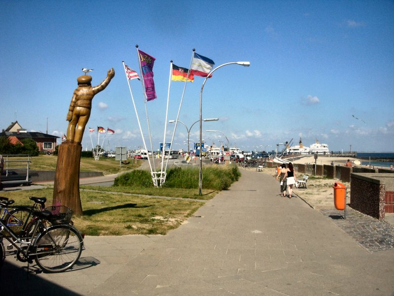 Weg zum Hafen der Insel Fhr, Sommer 2003